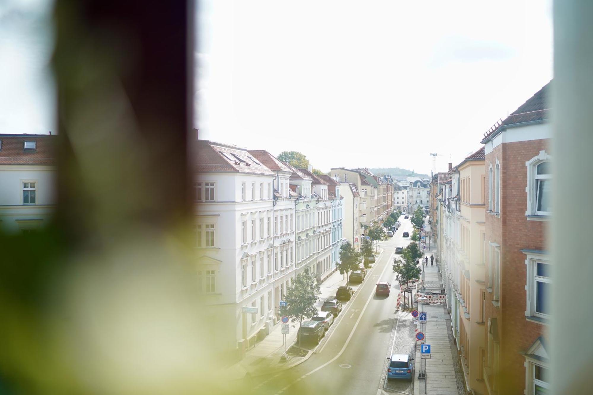 Edler Wohnraum Noble Stadtoase Mit Boxspringbett, Kaffeevollautomat & Parkplatz 茨维考 外观 照片