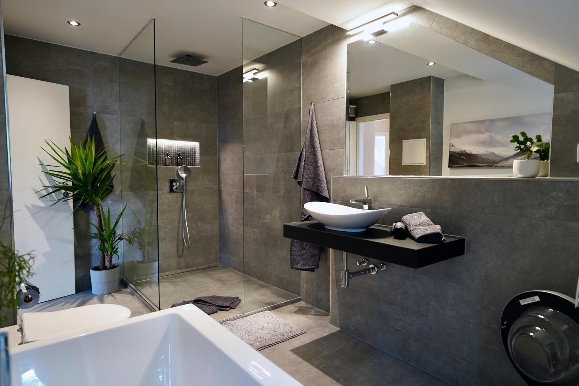 Edler Wohnraum Noble Stadtoase Mit Boxspringbett, Kaffeevollautomat & Parkplatz 茨维考 外观 照片